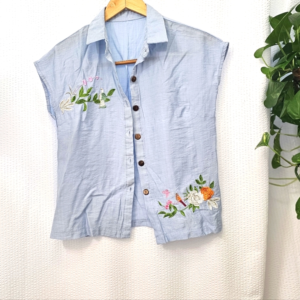 Embroidered Light Blue Button-Up Shirt Like A Small (No Tag)